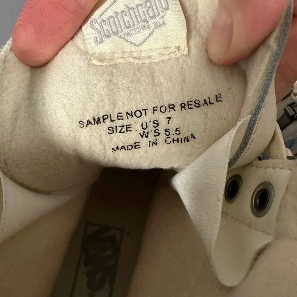 Vans A Super SK8-Hi Zip MTE Womens 8.5 Mens 7 Marshmallow Rare Sample Sneakers